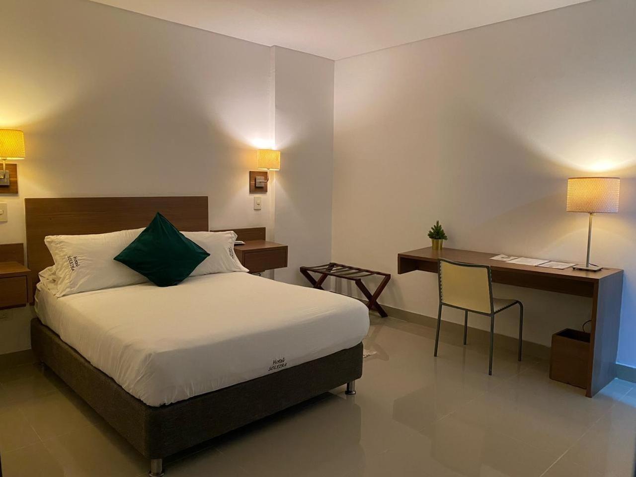 Hotel Soleira Толу Екстер'єр фото